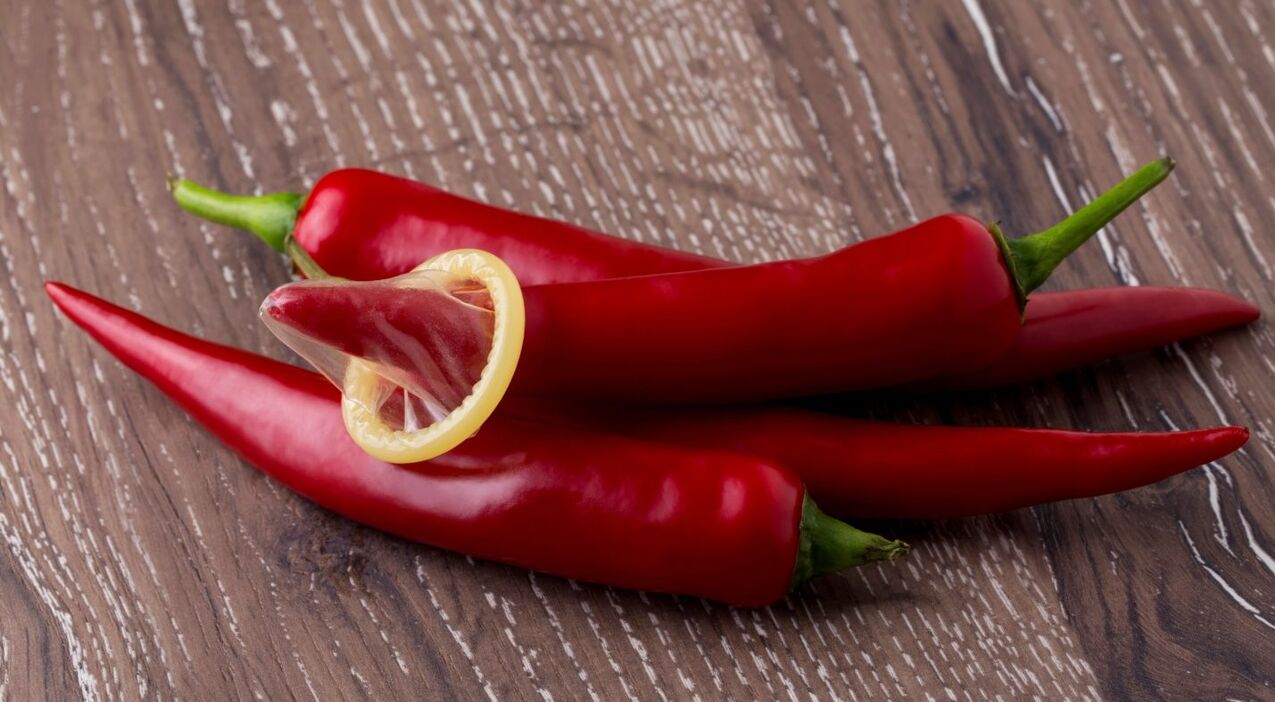 Chilipfeffer erhöht den Testosteronspiegel im Körper eines Mannes und verbessert die Potenz
